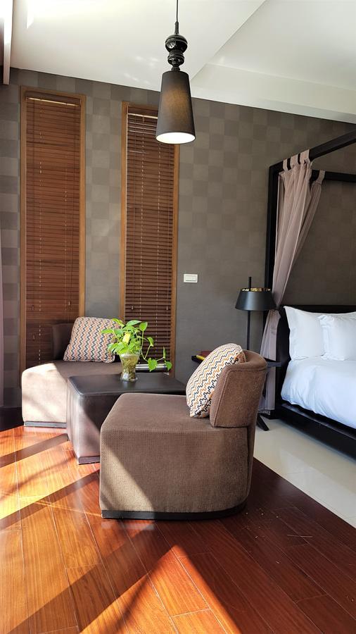 Around The Tree Manor Apartment Shitan Phòng bức ảnh